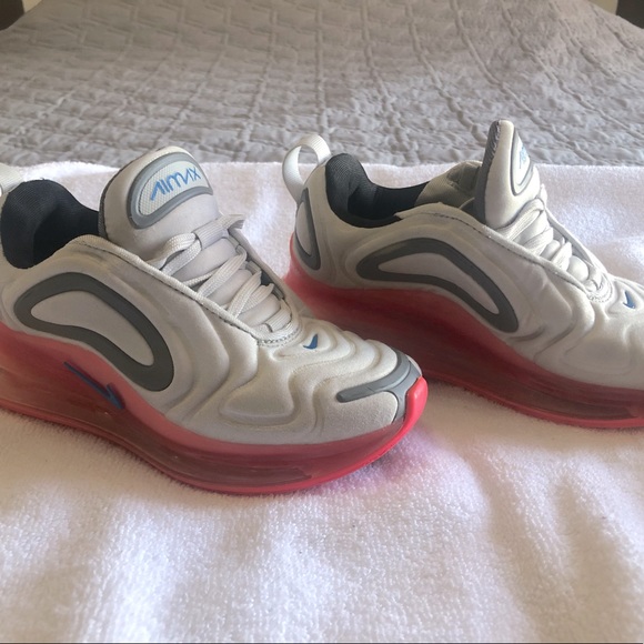 Kids Nike Air Max 720 - size 1y - Picture 1 of 4
